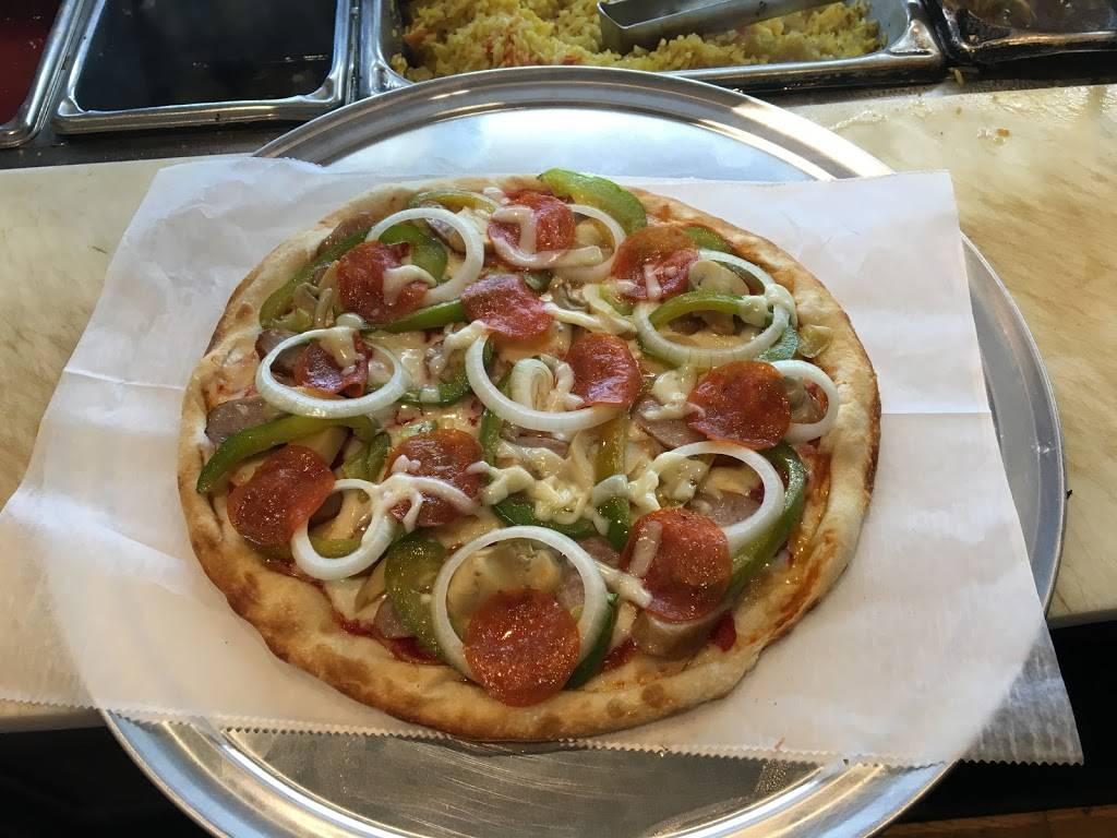 Blinks Deli & Pizza | meal delivery | 43-01 35th St, Long Island City, NY 11101, USA | 7183926155 OR +1 718-392-6155