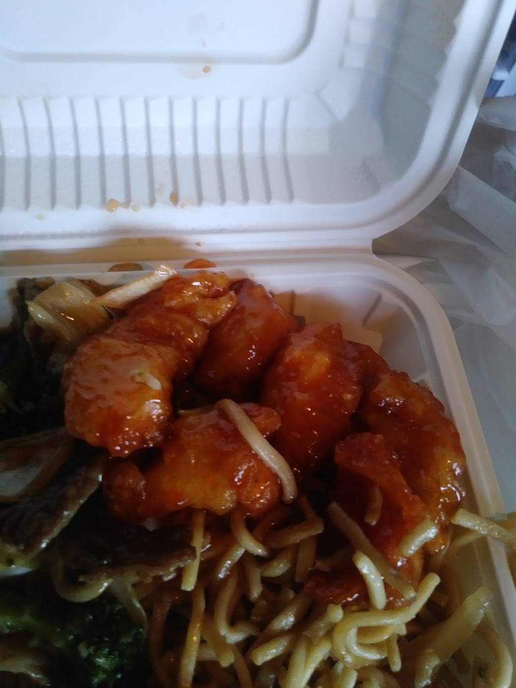 China Express | restaurant | 1543 S Novato Blvd, Novato, CA 94947, USA | 4158999778 OR +1 415-899-9778