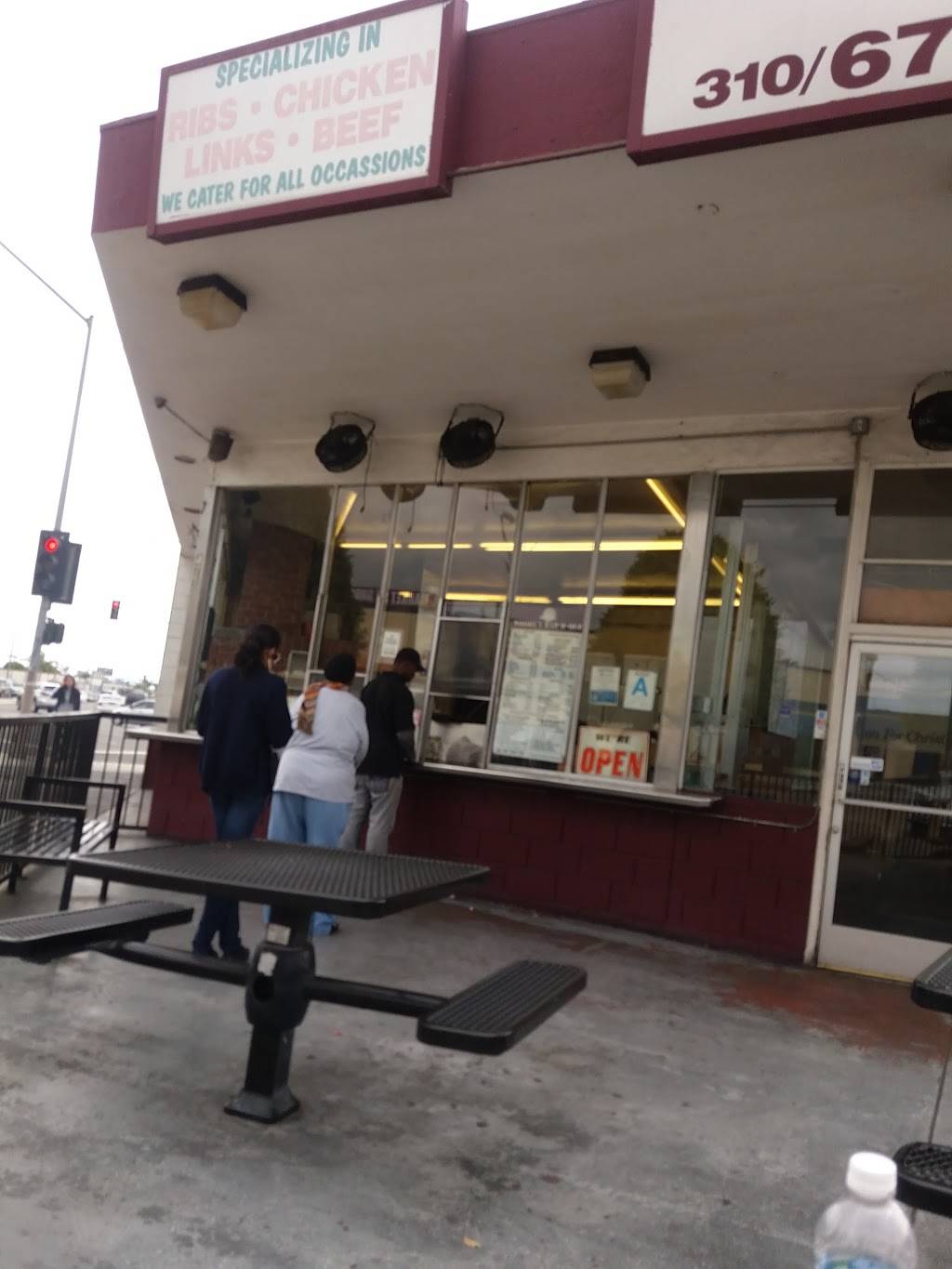 Woodys Bar-B-Que | meal delivery | 475 S Market St, Inglewood, CA 90301, USA | 3106724200 OR +1 310-672-4200