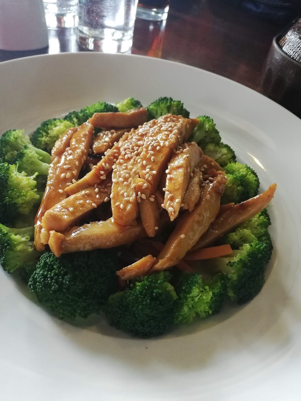 Tanoshii west loop | restaurant | 720 W Randolph St, Chicago, IL 60661, USA | 3122078894 OR +1 312-207-8894