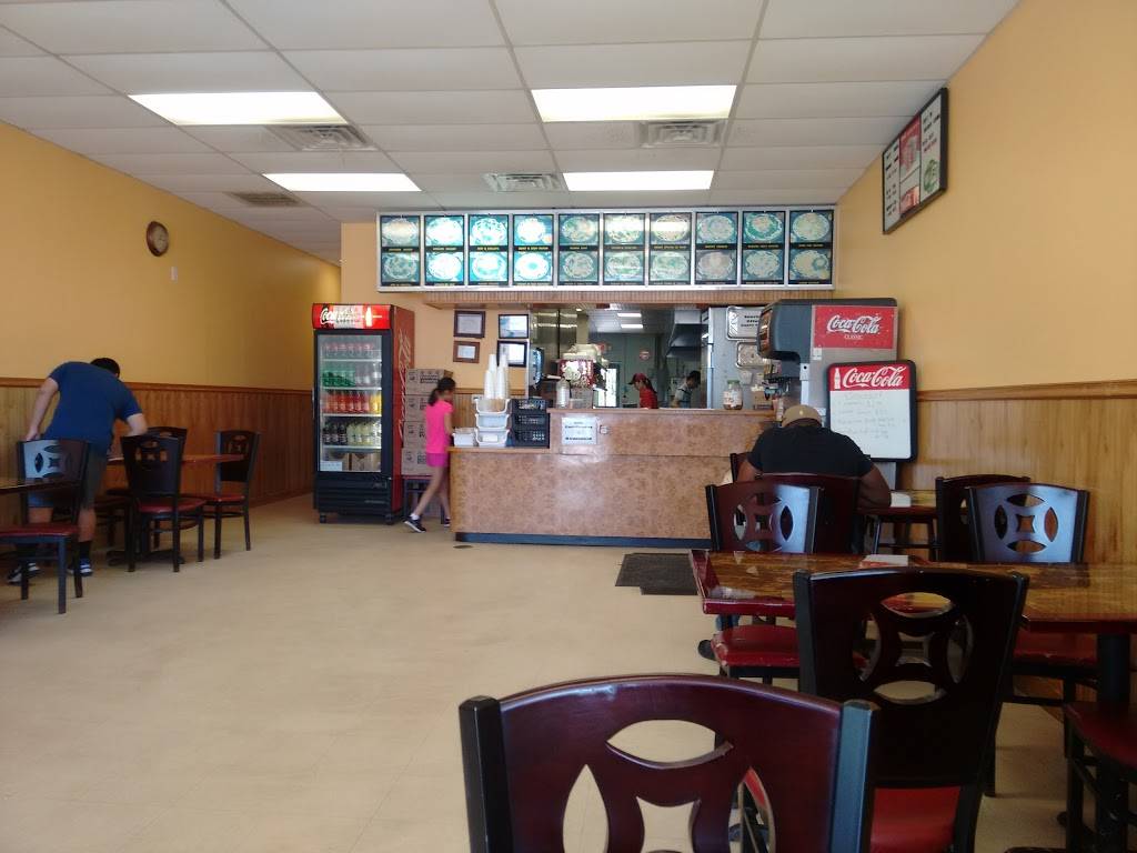 Golden China Restaurant | restaurant | 965 Old Folkstone Rd, Sneads Ferry, NC 28460, USA | 9103272222 OR +1 910-327-2222