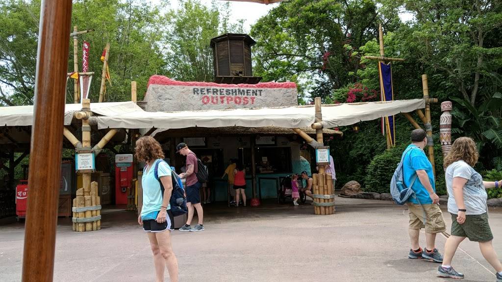Refreshment Cool Post | restaurant | 200 Epcot Center Dr, Orlando, FL 32836, USA | 4079395277 OR +1 407-939-5277