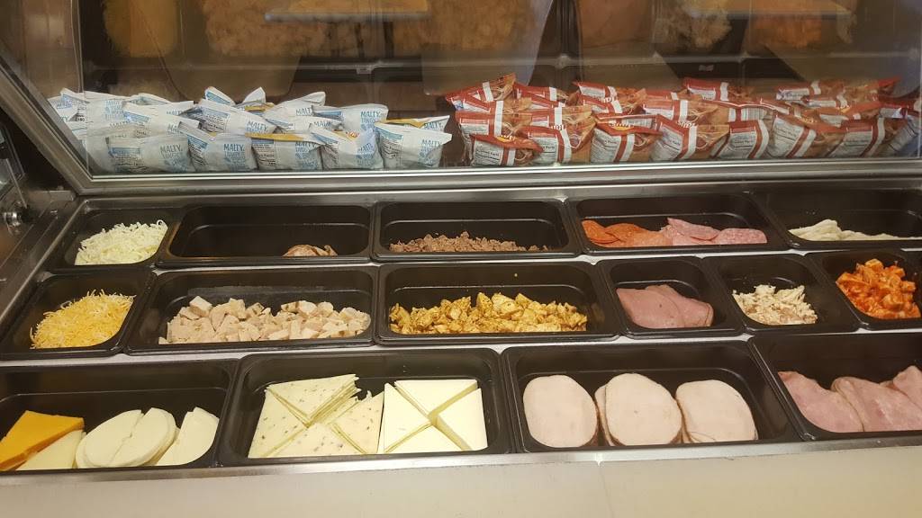 Subway | restaurant | 7850 Poplar Ave, Germantown, TN 38138, USA | 9017575167 OR +1 901-757-5167