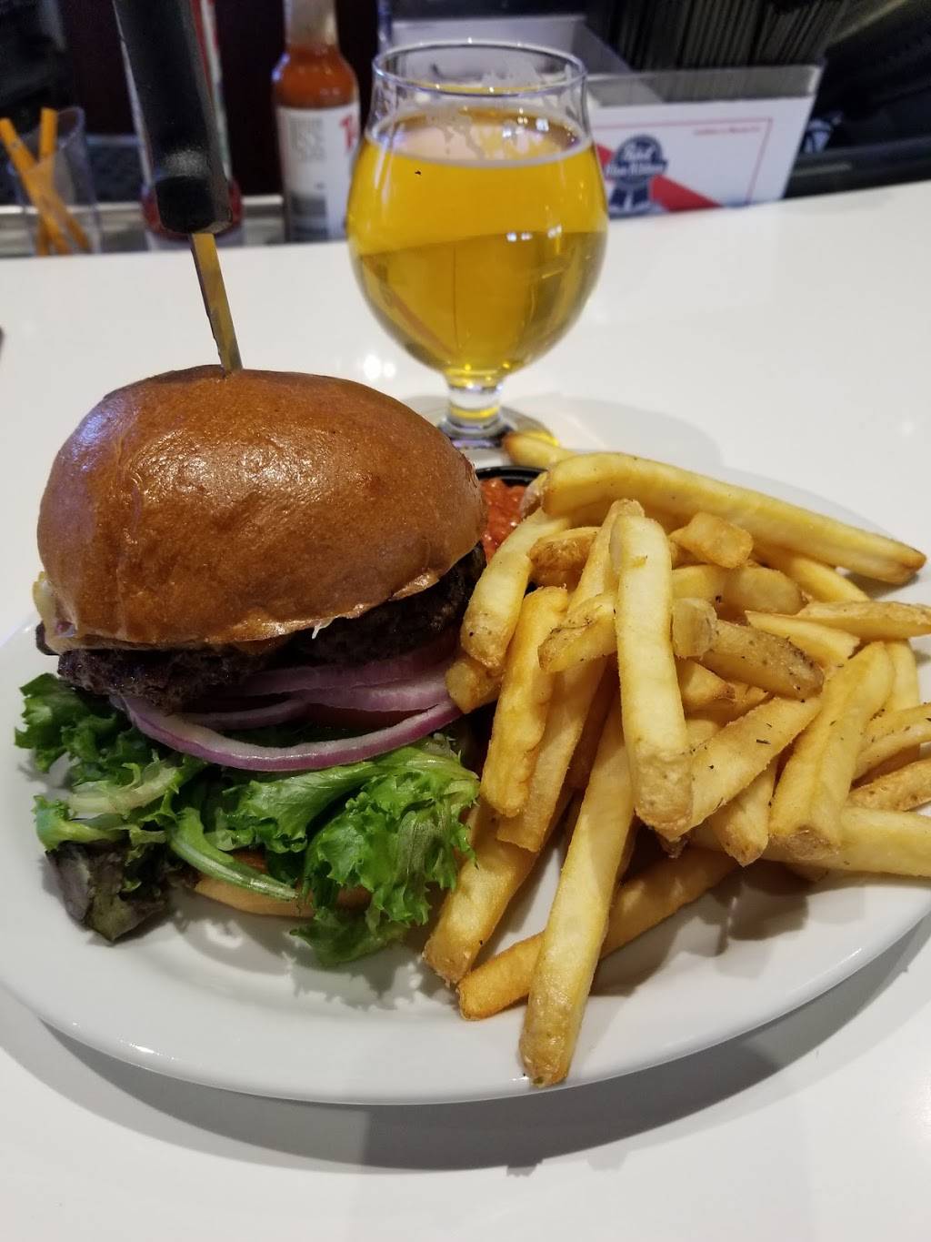 Slaters 50/50 | restaurant | 8009 Day Creek Blvd, Rancho Cucamonga, CA 91739, USA | 9094435066 OR +1 909-443-5066