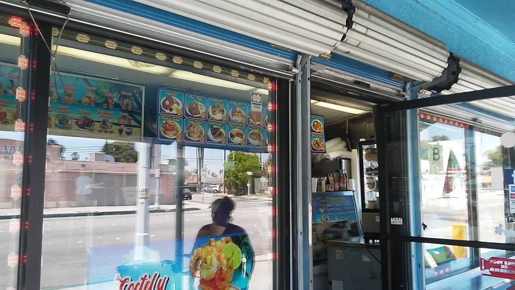 Mariscos La Playita | restaurant | 11025 Atlantic Ave, Lynwood, CA 90262, USA | 3106030511 OR +1 310-603-0511