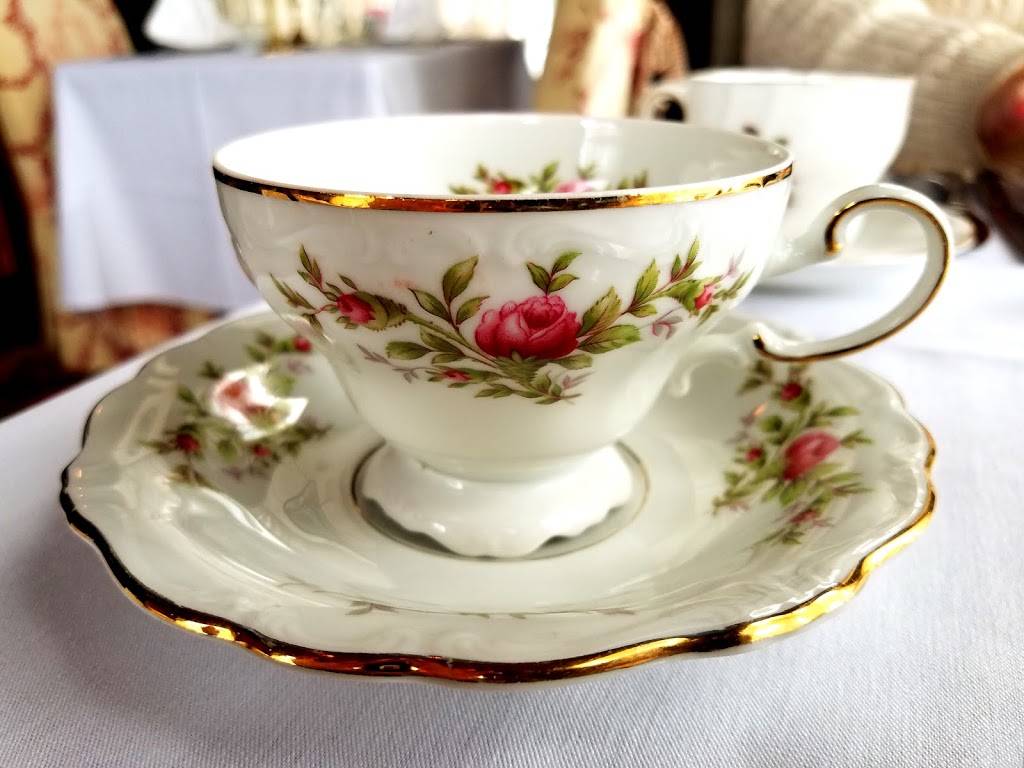 Holly Hotel | restaurant | 110 Battle Alley, Holly, MI 48442, USA | 2486345208 OR +1 248-634-5208