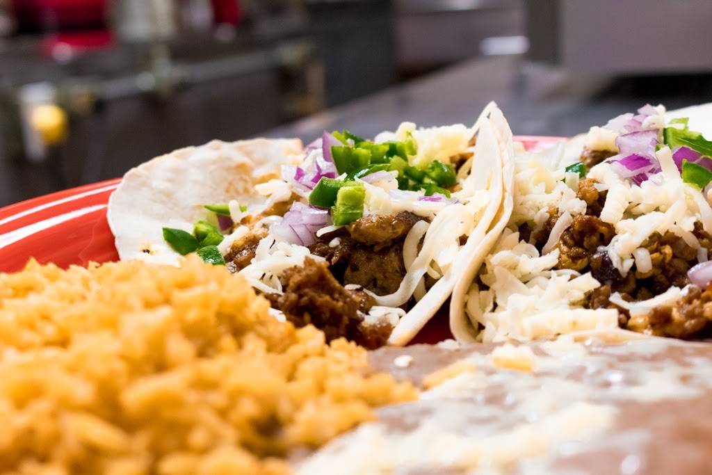 Chips & Salsa Sports | restaurant | 10300 Bailey Cove Rd SE, Huntsville, AL 35803, USA | 2568801202 OR +1 256-880-1202