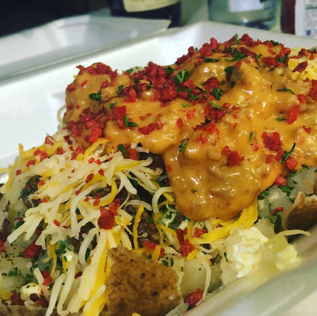 Yummi3 Tr3atz & Creativity | restaurant | 7575 Bellaire Blvd, Houston, TX 77036, USA | 7135922959 OR +1 713-592-2959