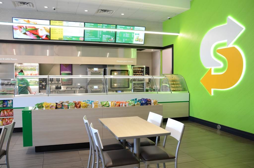 Subway Restaurants | restaurant | 9000 Normandy Blvd, Jacksonville, FL 32221, USA | 9043742065 OR +1 904-374-2065