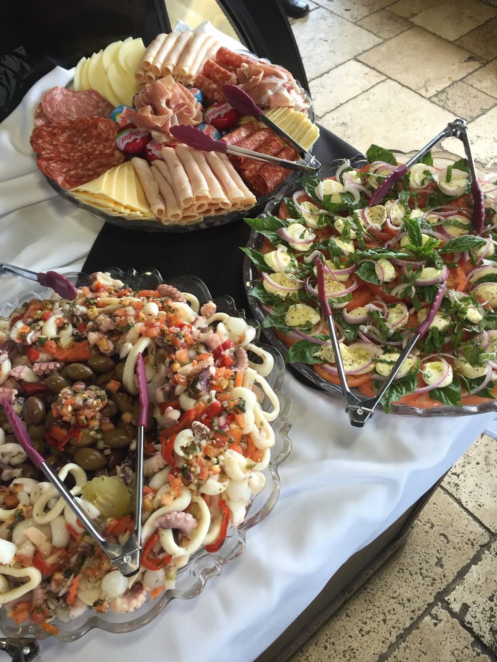 Pasta Plus | restaurant | 1070 Innisfil Beach Rd #17, Innisfil, ON L9S 4T9, Canada | 7052947587 OR +1 705-294-7587