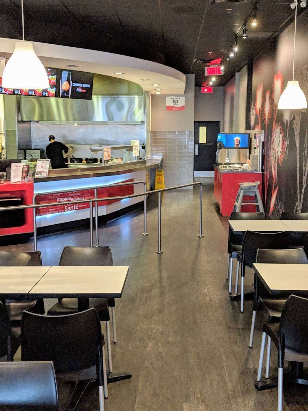 Thaïzone | restaurant | 210 Chemin dAylmer, Gatineau, QC J9H 1A2, Canada | 8195574442 OR +1 819-557-4442