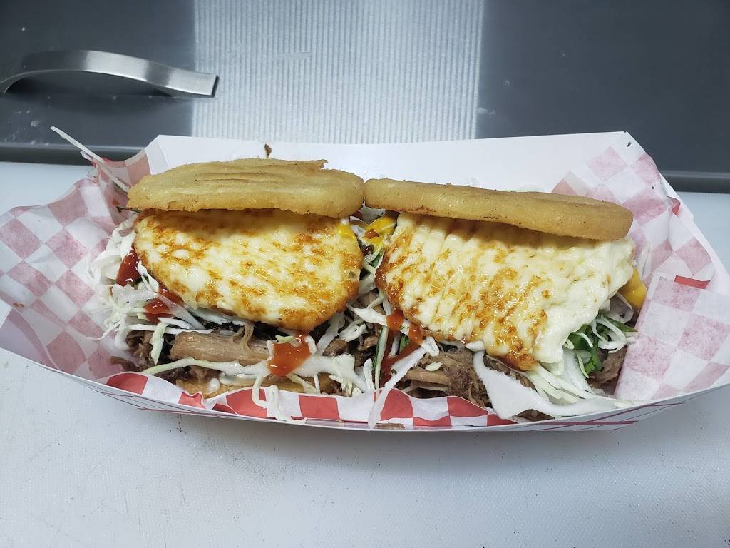 CHICHOS FUSION CUISINE | restaurant | 5671 Vineland Rd, Orlando, FL 32819, USA | 3213477989 OR +1 321-347-7989