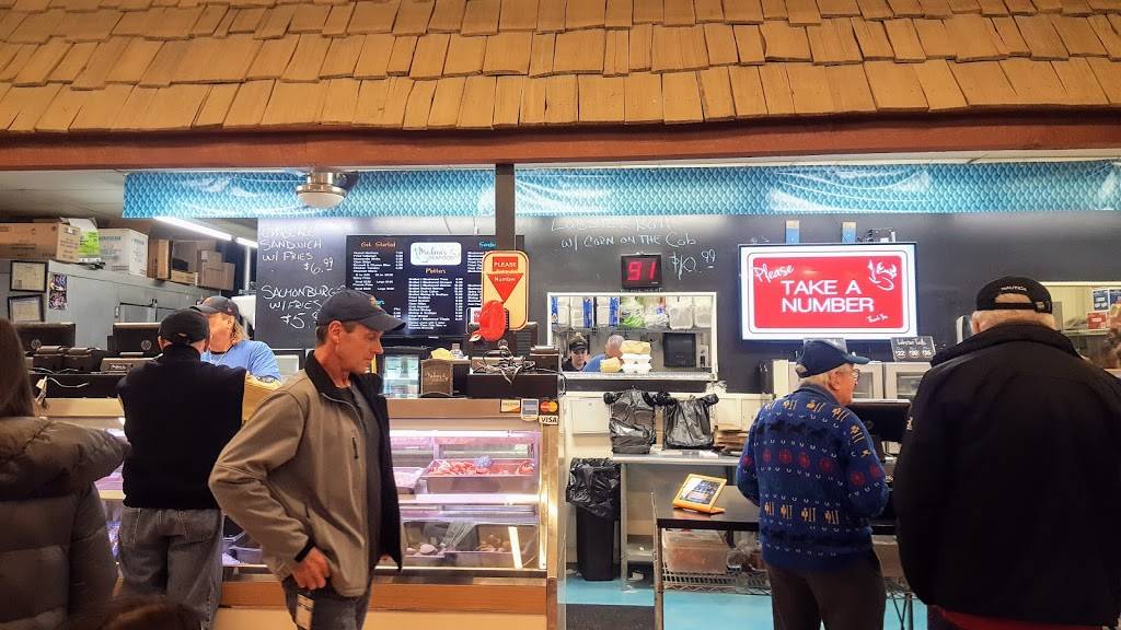 Madaras Seafood | restaurant | 2150 S Eagle Rd, Newtown, PA 18940, USA | 2155041077 OR +1 215-504-1077