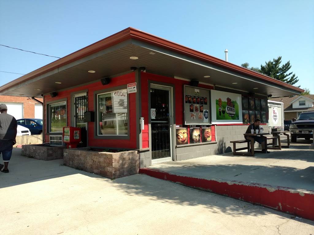 15th & Chris | restaurant | 201 15th Ave, Rockford, IL 61104, USA | 7797744116 OR +1 779-774-4116