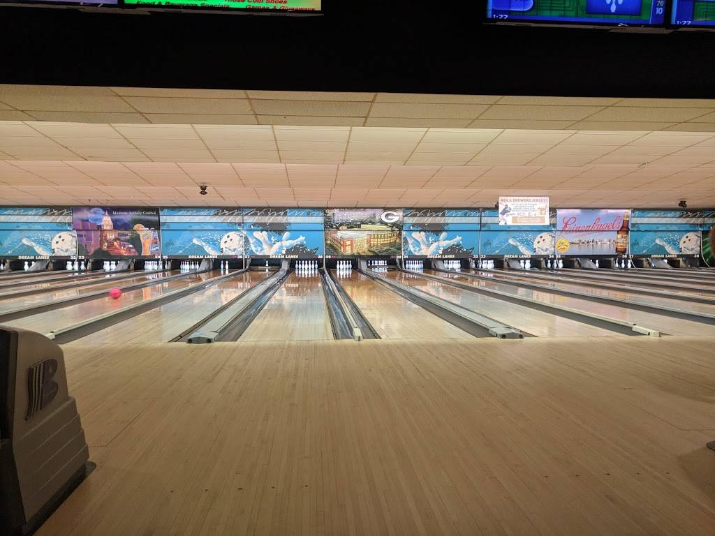 Dream Lanes | restaurant | 13 Atlas Ct, Madison, WI 53714, USA | 6082213596 OR +1 608-221-3596