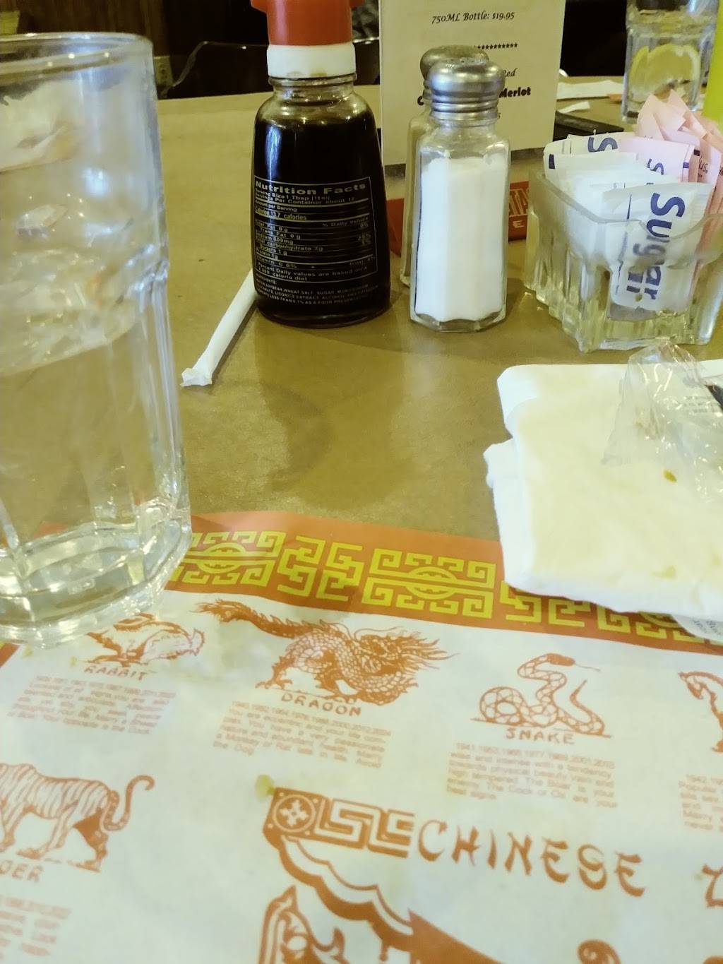 Jackie Chens Dragon Tower Restaurant | restaurant | 17452 Lorain Ave, Cleveland, OH 44111, USA | 2162516696 OR +1 216-251-6696