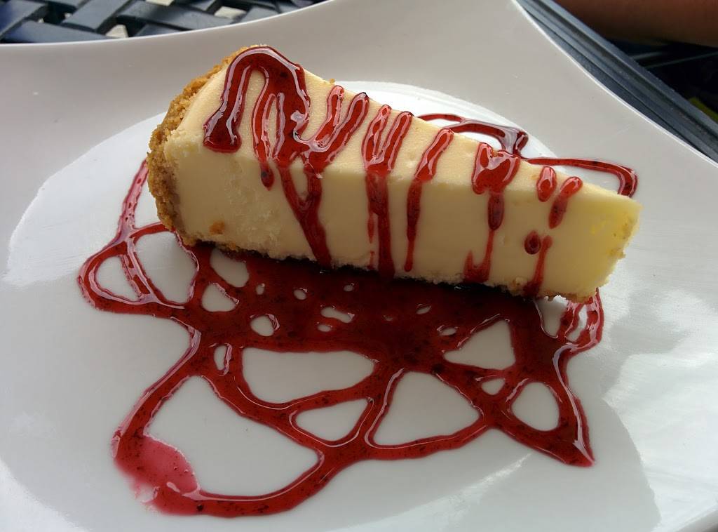 Mezzaluna | restaurant | 226 N Main St, Hendersonville, NC 28792, USA | 8286976575 OR +1 828-697-6575