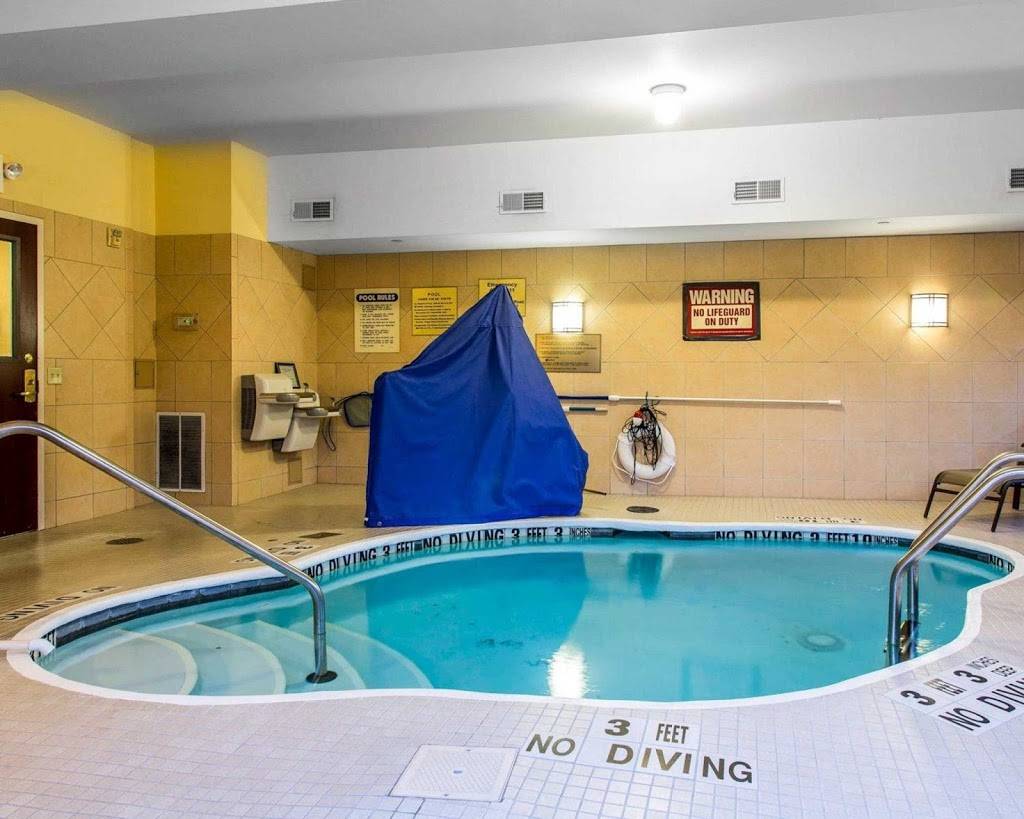 Comfort Inn East Windsor - Springfield | restaurant | 141 Prospect Hill Rd, East Windsor, CT 06088, USA | 8602545383 OR +1 860-254-5383