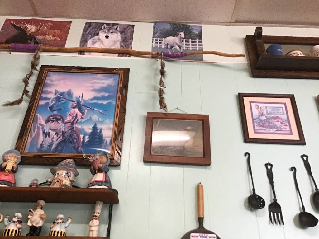 Kozy Korner | restaurant | 427 Grand Ave, Merrill, WI 54452, USA | 7159210761 OR +1 715-921-0761