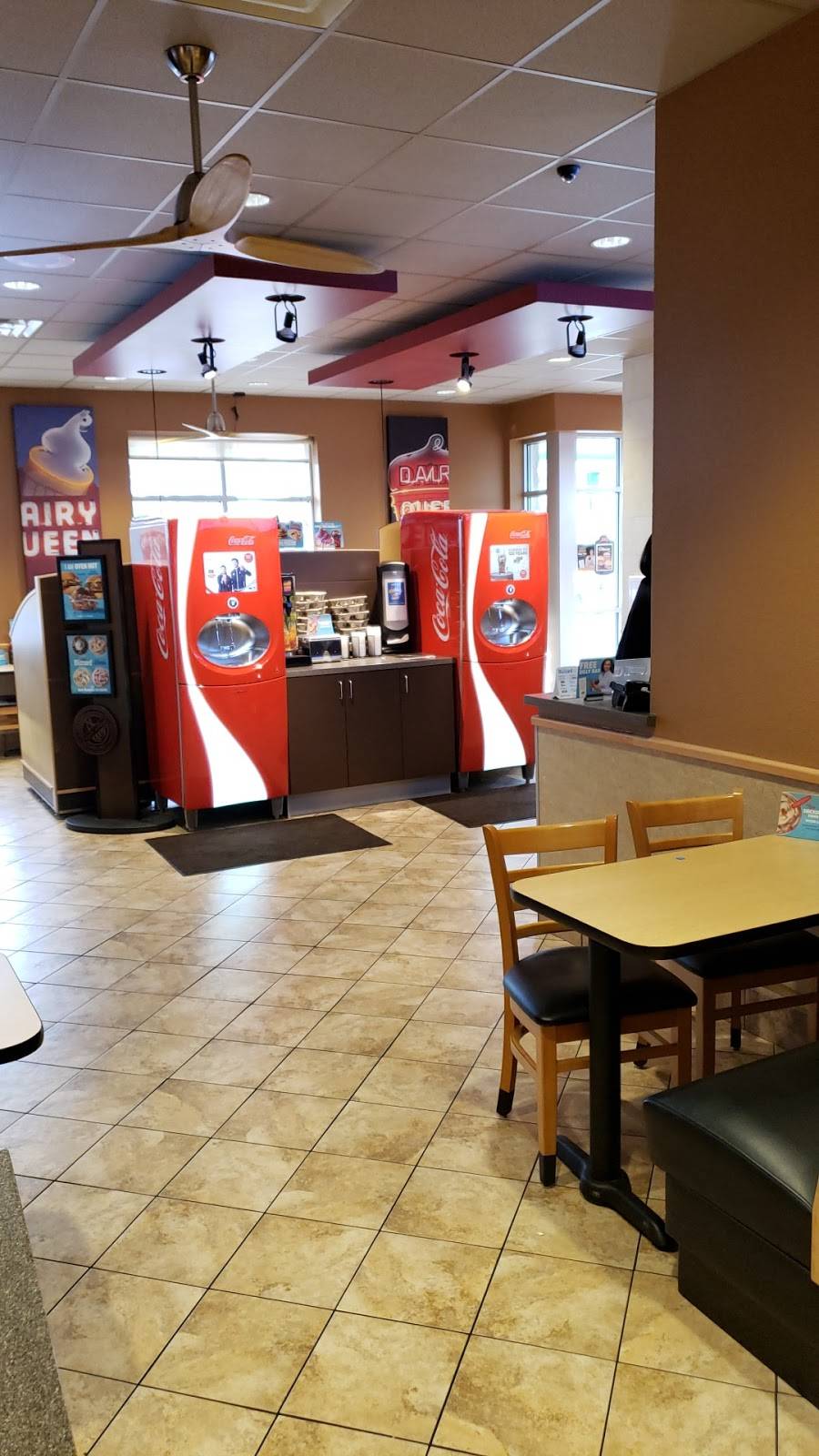 Dairy Queen Grill & Chill | restaurant | 11800 Burlington Rd, Kenosha, WI 53144, USA | 2628545072 OR +1 262-854-5072