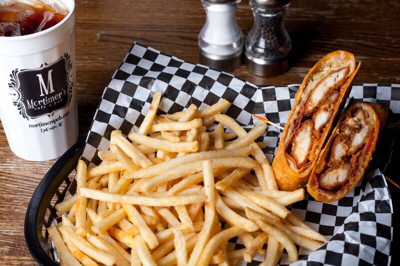 Mortimers Cafe and Pub | restaurant | 210 East Trade Street C 148, Charlotte, NC 28202, USA | 7046880366 OR +1 704-688-0366