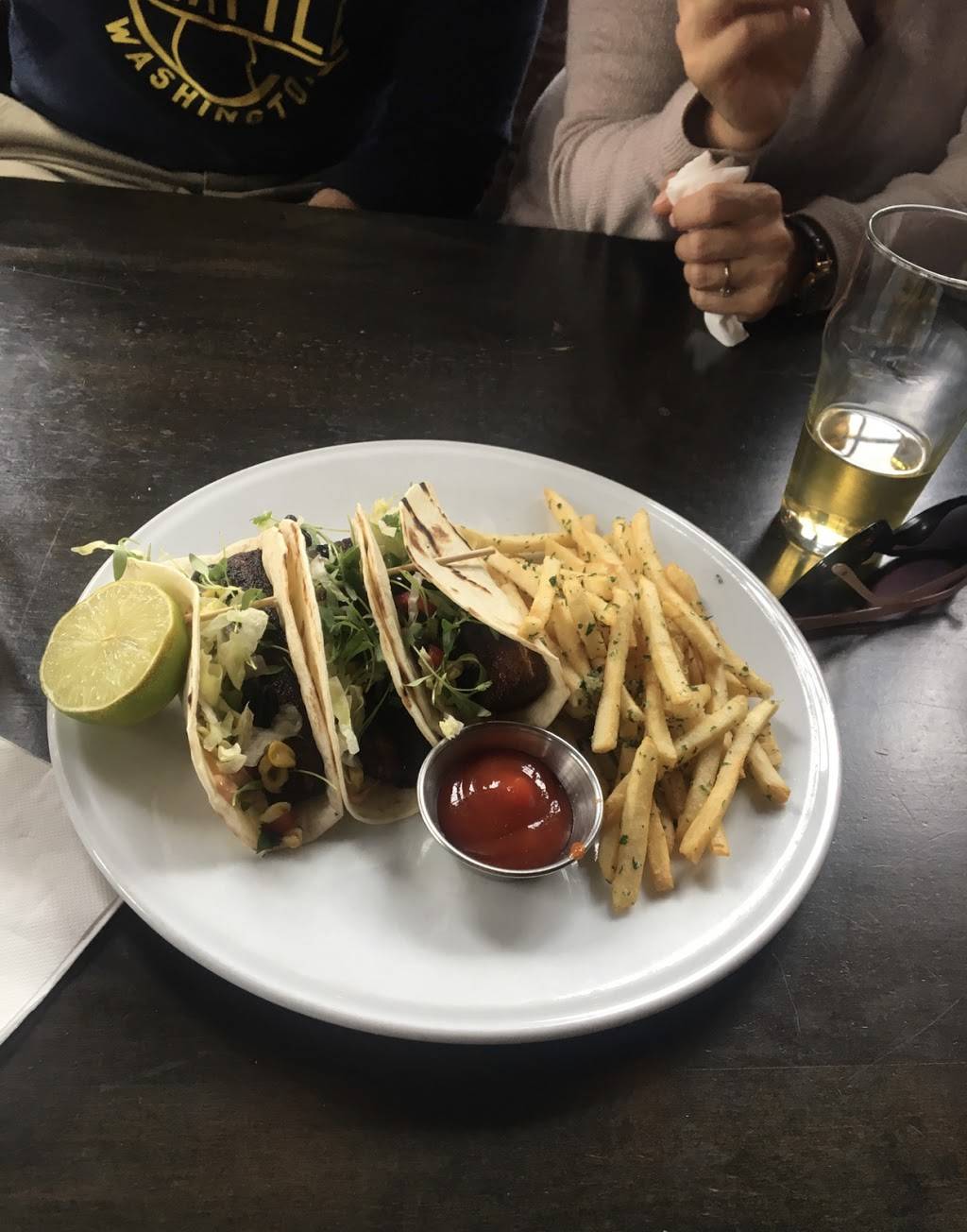 Wolfs Ridge Brewing | restaurant | 215 N 4th St, Columbus, OH 43215, USA | 6144293936 OR +1 614-429-3936