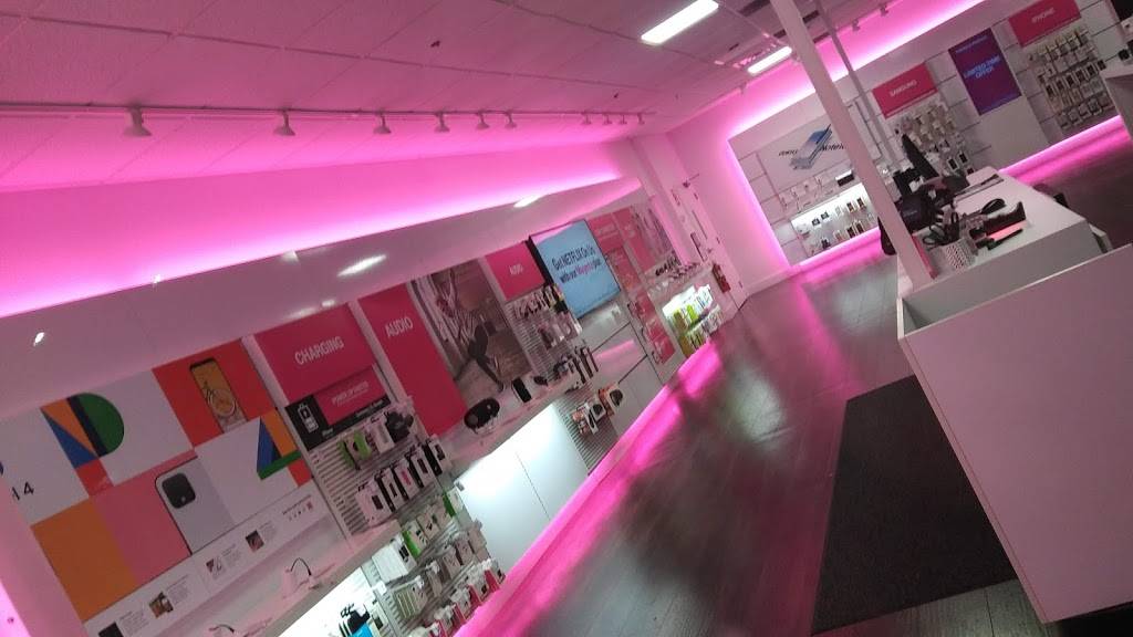 Jays Pizza & Ice Cream | meal delivery | 167 Centre St #5522, Malden, MA 02148, USA | 7813214500 OR +1 781-321-4500