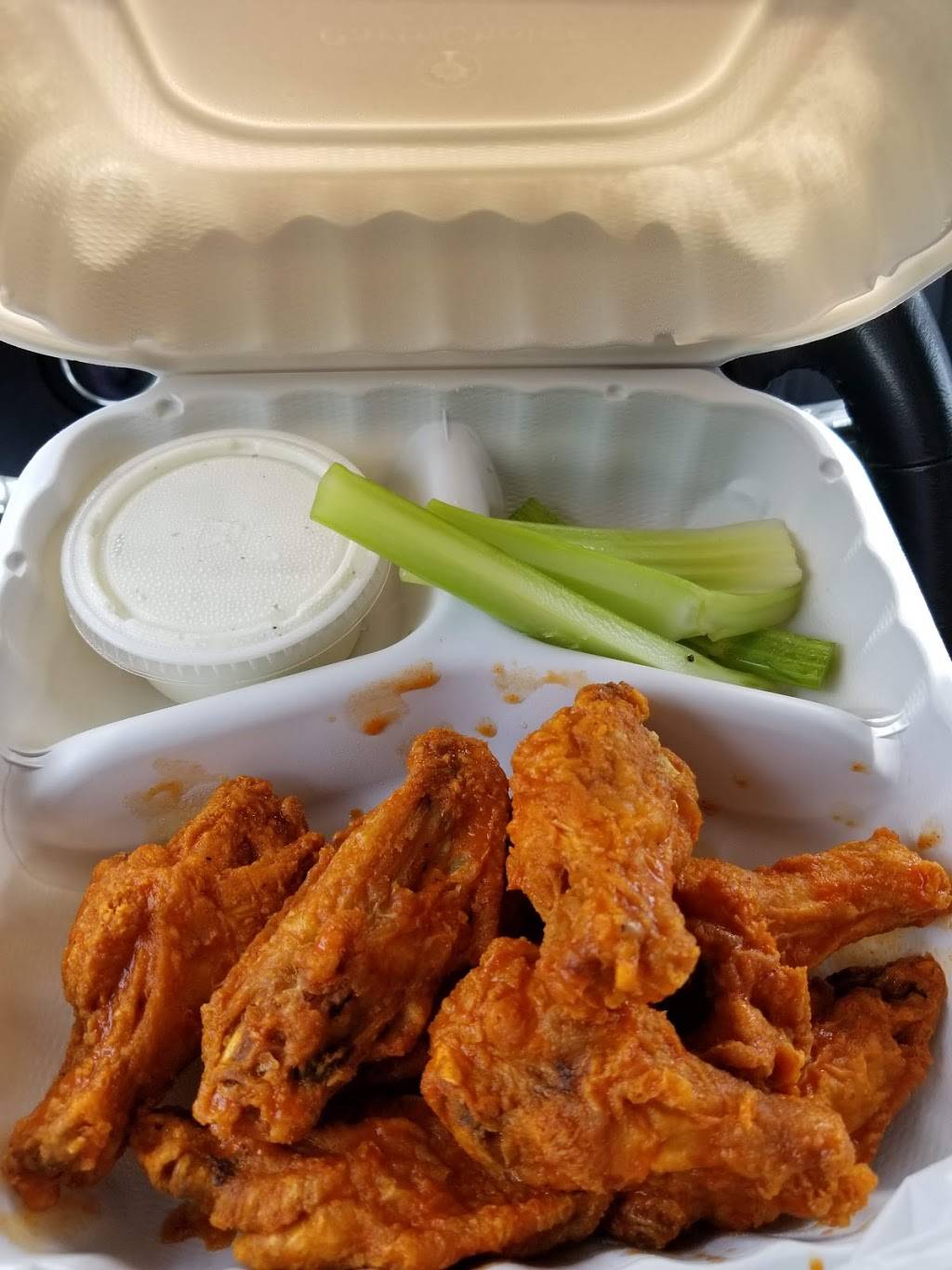 Hideaway Clinton | night club | 6421 Old Alexandria Ferry Rd, Clinton, MD 20735, USA | 3018561158 OR +1 301-856-1158