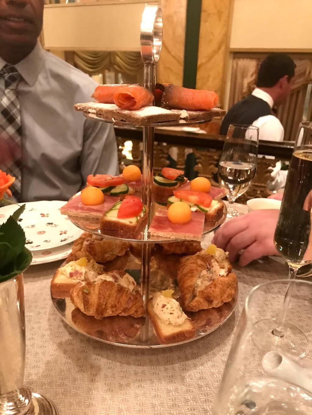 Chez Philippe | restaurant | 2638, 149 Union Ave #4, Memphis, TN 38103, USA | 9015294188 OR +1 901-529-4188