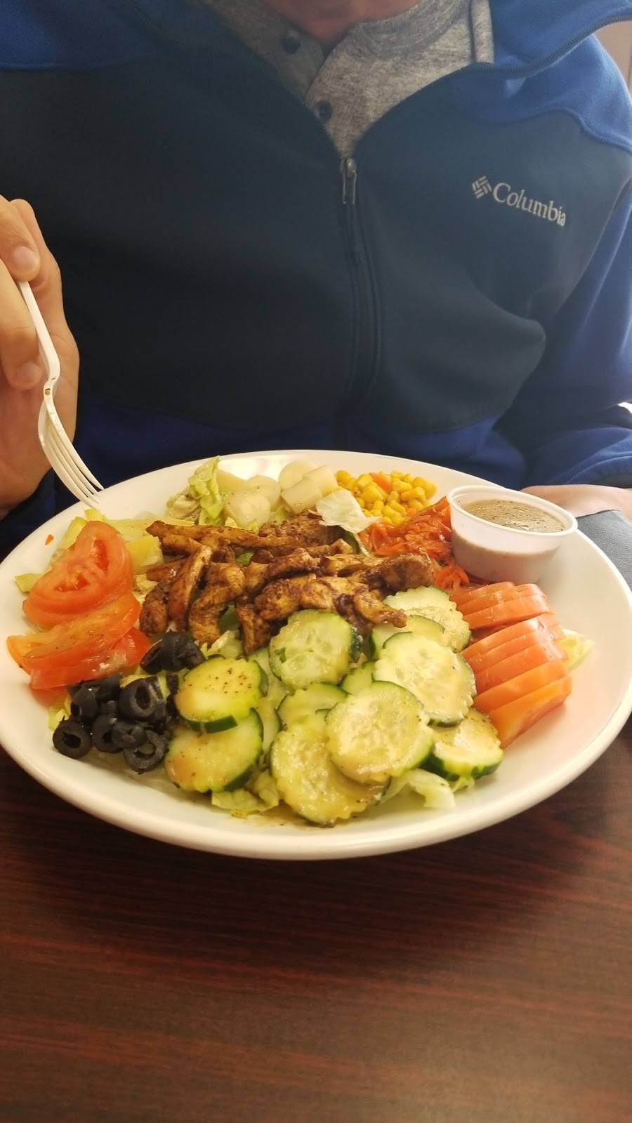 Chef Moussa - Mediterranean & American Cuisine | restaurant | 201 E Lake Ave, Peoria, IL 61614, USA | 3099664234 OR +1 309-966-4234