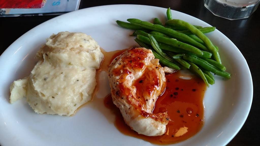 Ruby Tuesday | restaurant | 1271 FL-7, Royal Palm Beach, FL 33411, USA | 5613838200 OR +1 561-383-8200