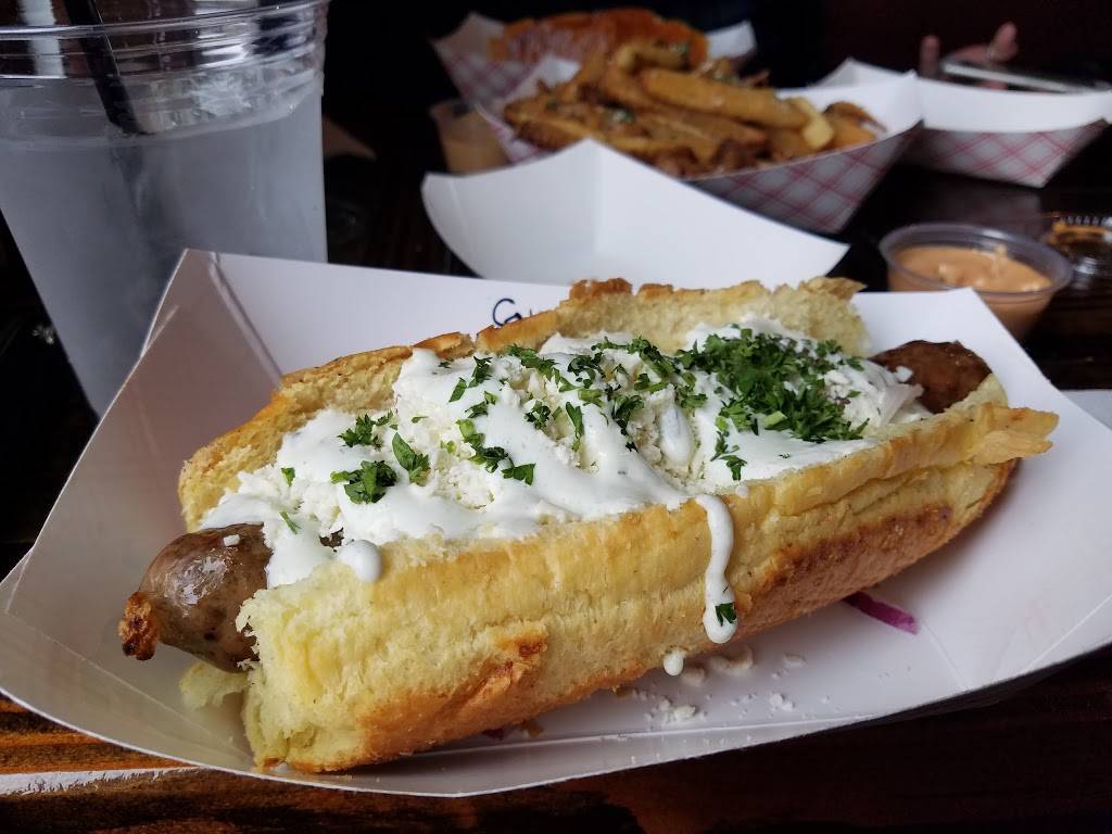 Snake Hill | restaurant | 418 S Clinton St, Baltimore, MD 21224, USA | 4104699003 OR +1 410-469-9003