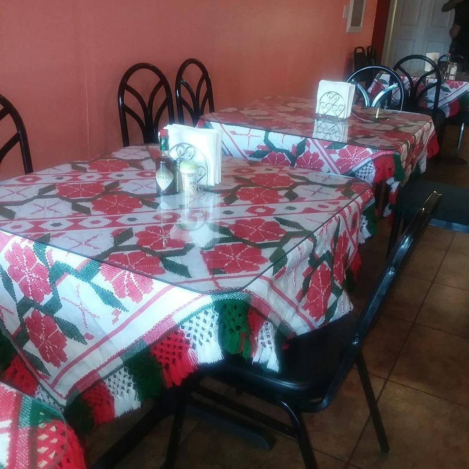 Carlos Mexican Food | restaurant | 71A Newark Pompton Turnpike, Little Falls, NJ 07424, USA | 9732722162 OR +1 973-272-2162