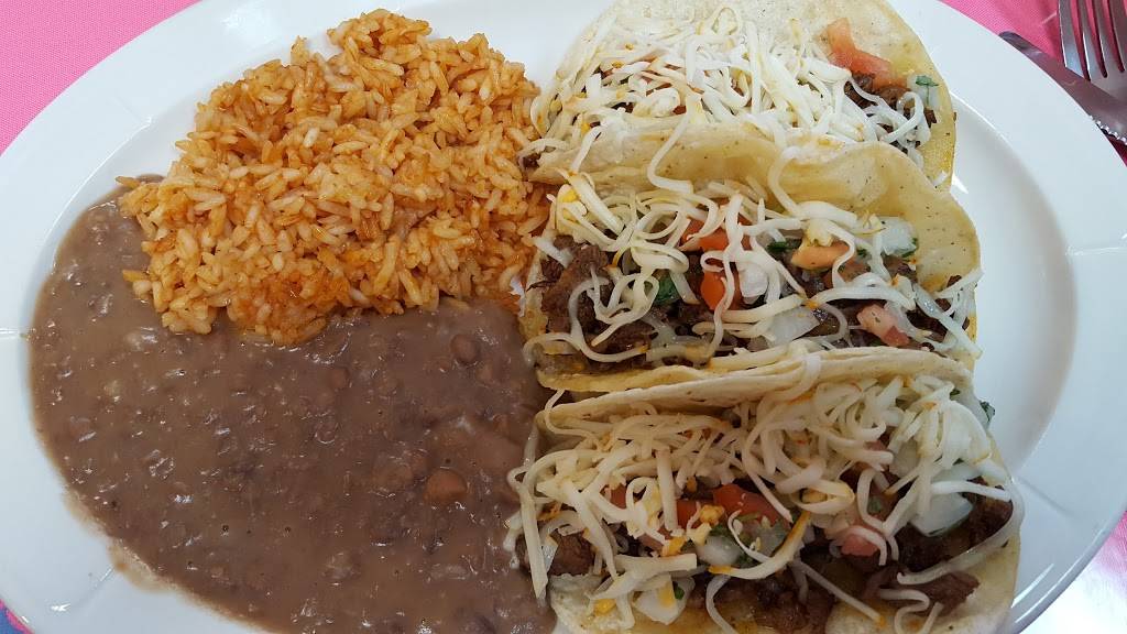 Julios Mexican Grill | restaurant | 15570 King Rd, Riverview, MI 48193, USA | 7344790901 OR +1 734-479-0901