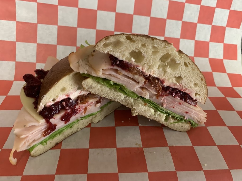 Red Barn Deli | restaurant | 2954 Hwy K, Bonne Terre, MO 63628, USA | 5732394786 OR +1 573-239-4786