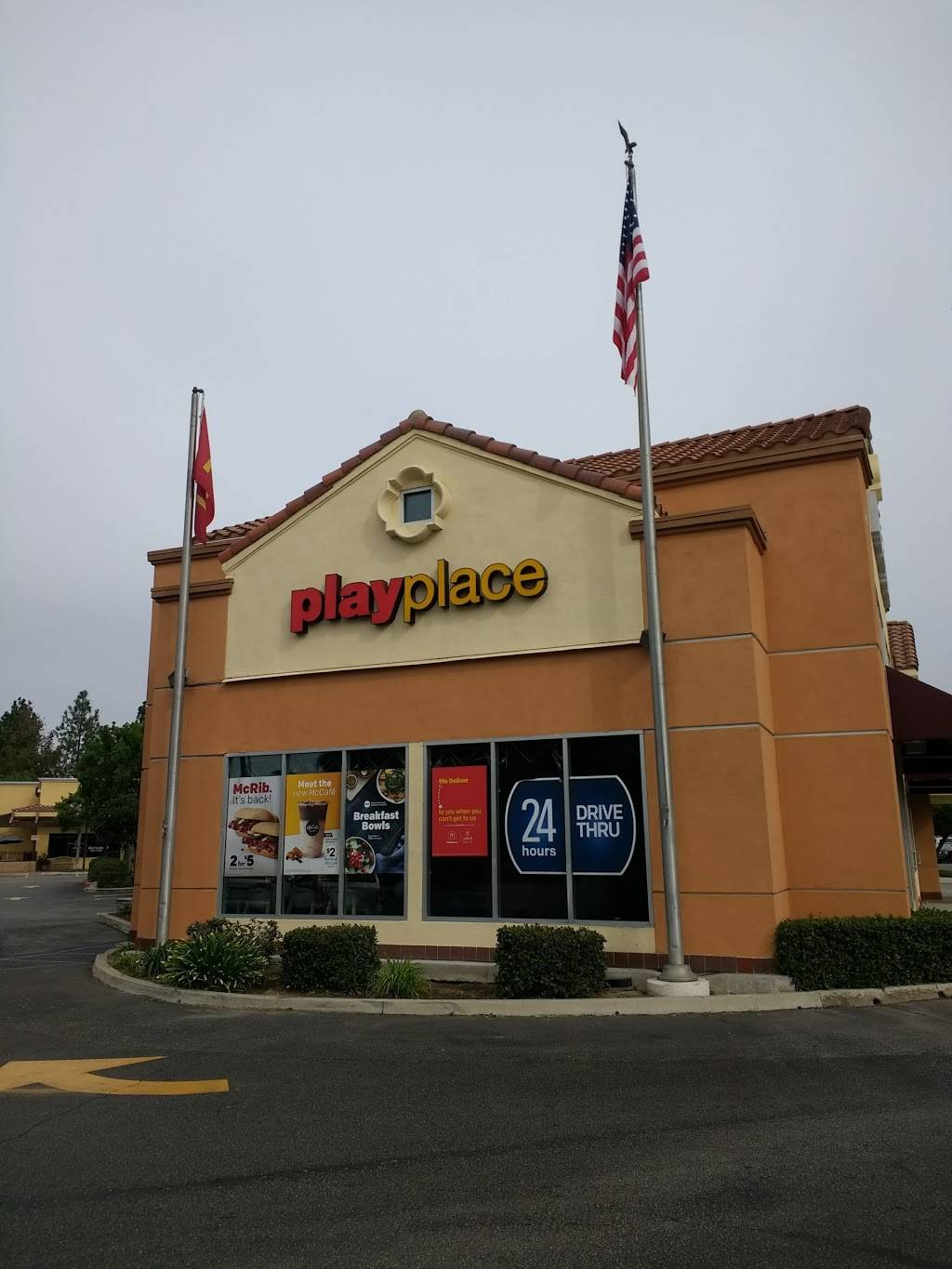 McDonalds | cafe | 501 New Los Angeles Ave, Moorpark, CA 93021, USA | 8055322043 OR +1 805-532-2043