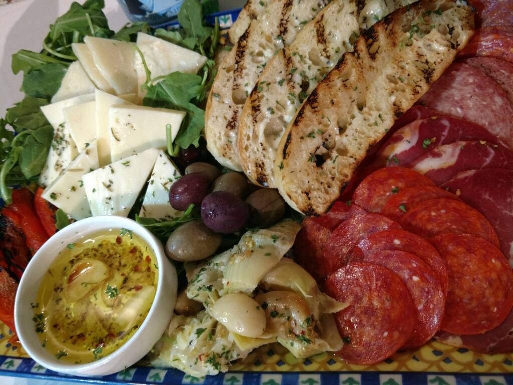 Girasole Exquisite Italian | restaurant | 14350 Wax Rd #112, Baton Rouge, LA 70818, USA | 2253025302 OR +1 225-302-5302