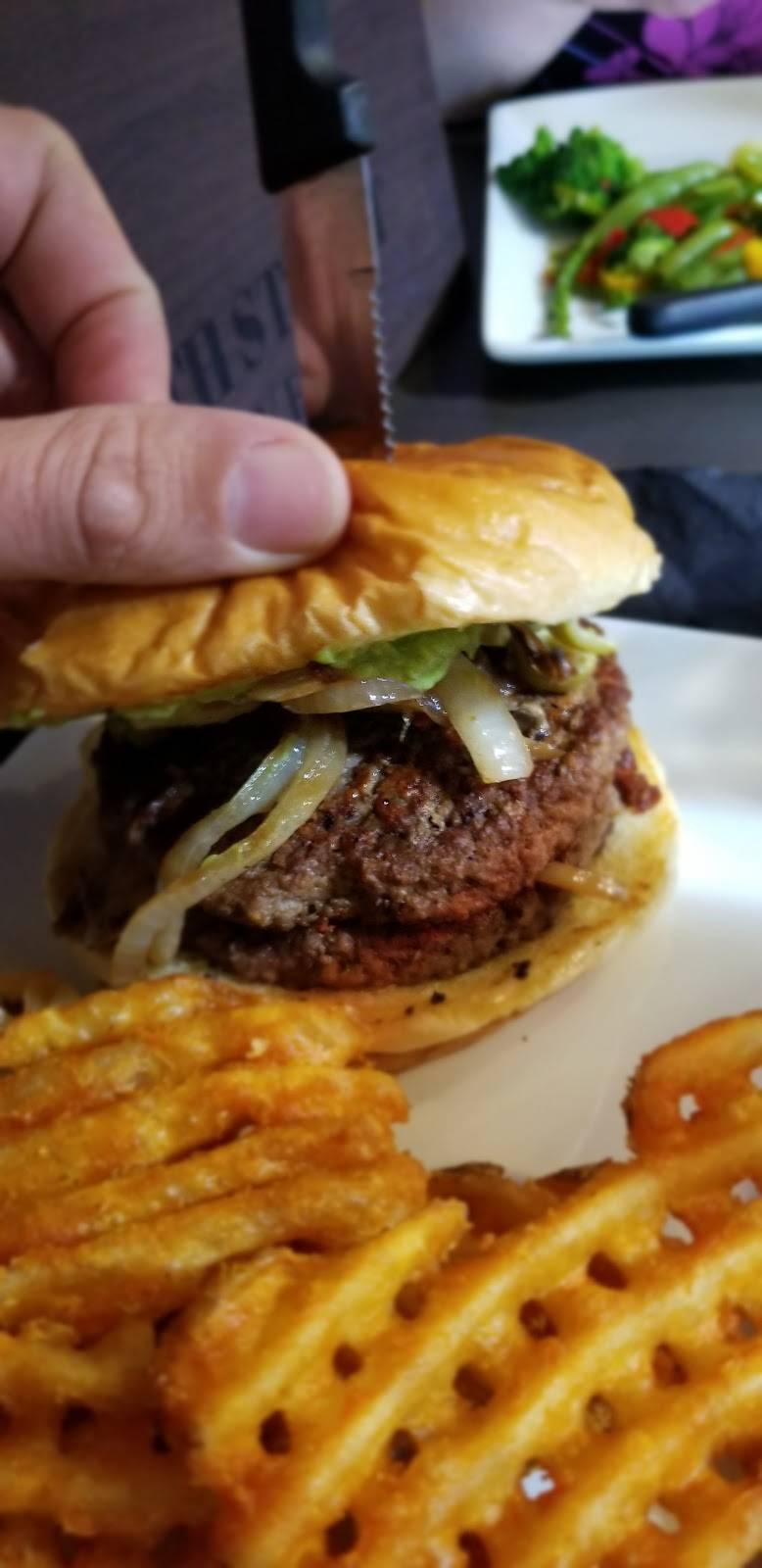 15th Street Tavern | restaurant | 10081 S Ortonville Rd, Village of Clarkston, MI 48348, USA | 2489651515 OR +1 248-965-1515