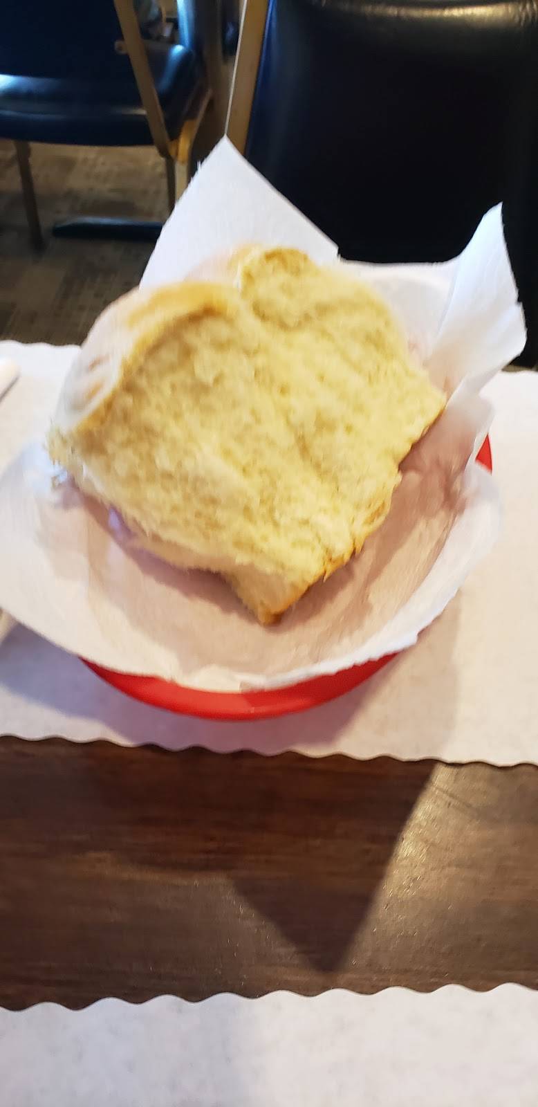 Jerry’s FlyAway Kitchen | restaurant | 521 Co Rte 31/1, Williamstown, WV 26187, USA | 3044645100 OR +1 304-464-5100