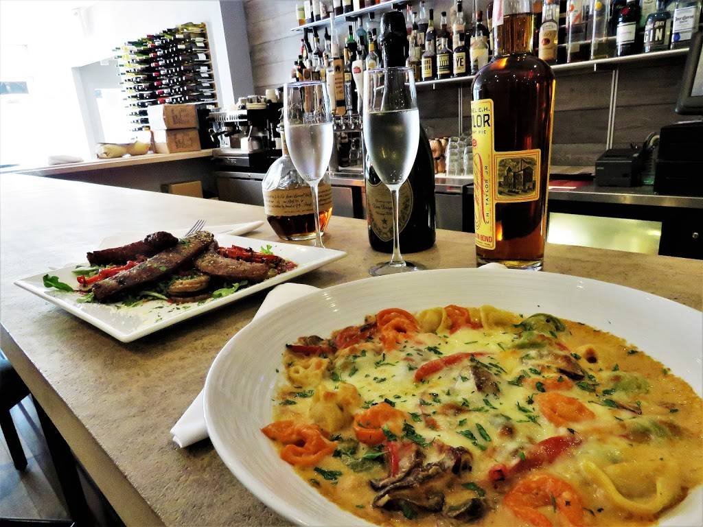 Grazie Italiano | restaurant | 106 W 6th St, Bloomington, IN 47404, USA | 8123230303 OR +1 812-323-0303