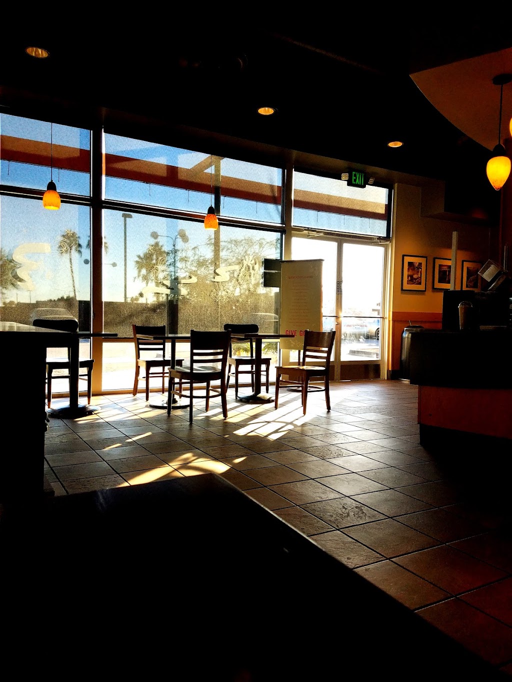 Starbucks | cafe | 1926 N Scottsdale Rd, Tempe, AZ 85281, USA | 4809416046 OR +1 480-941-6046