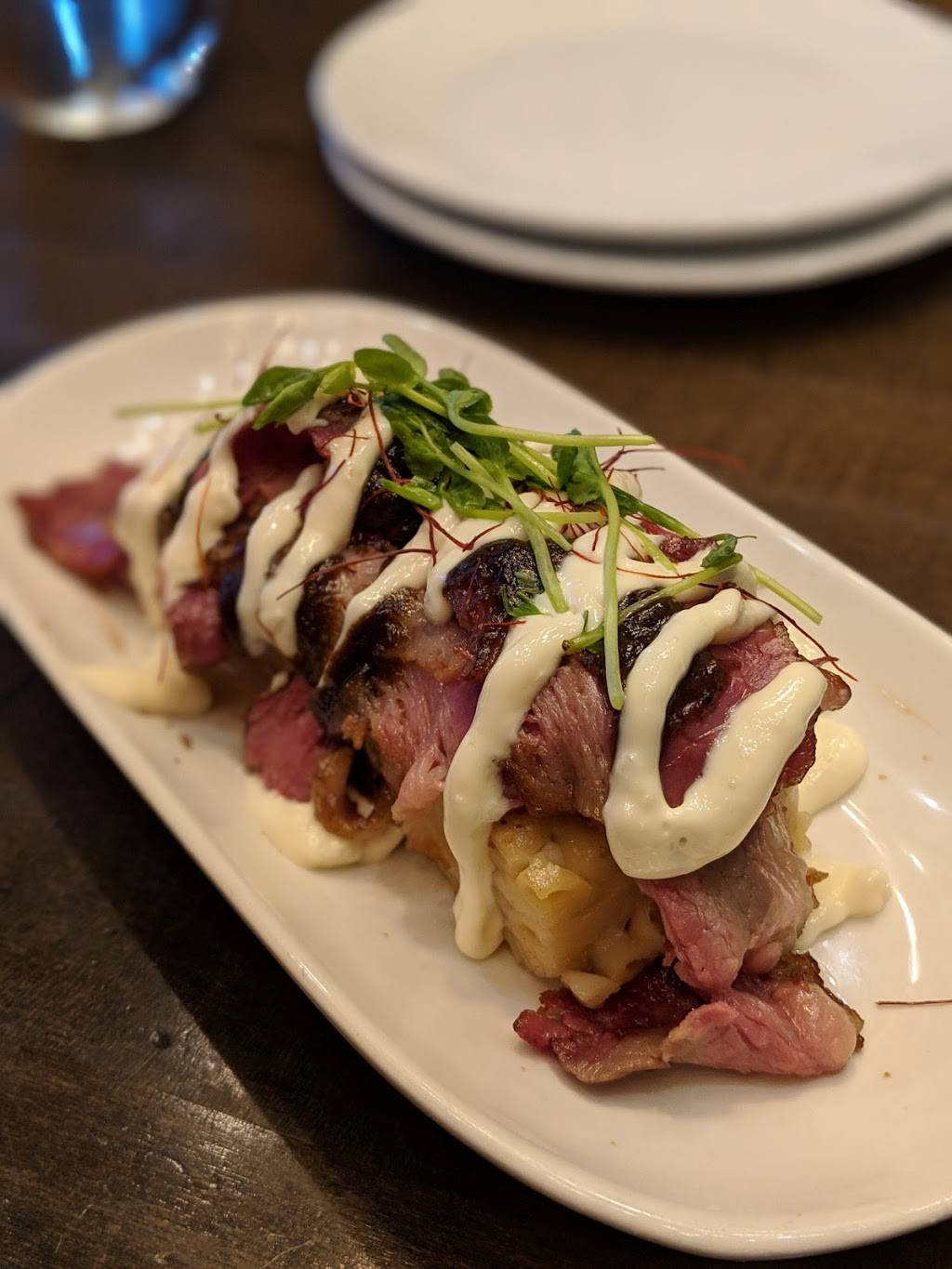 Hunters Landing | restaurant | 82 Fort York Blvd, Toronto, ON M5V 4A6, Canada | 6473526082 OR +1 647-352-6082