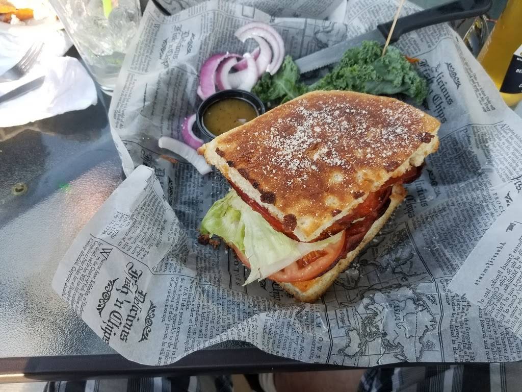 Flippin Frog Patio Bar & Grill | restaurant | 5197 Park St, Prescott, MI 48756, USA | 9898731600 OR +1 989-873-1600