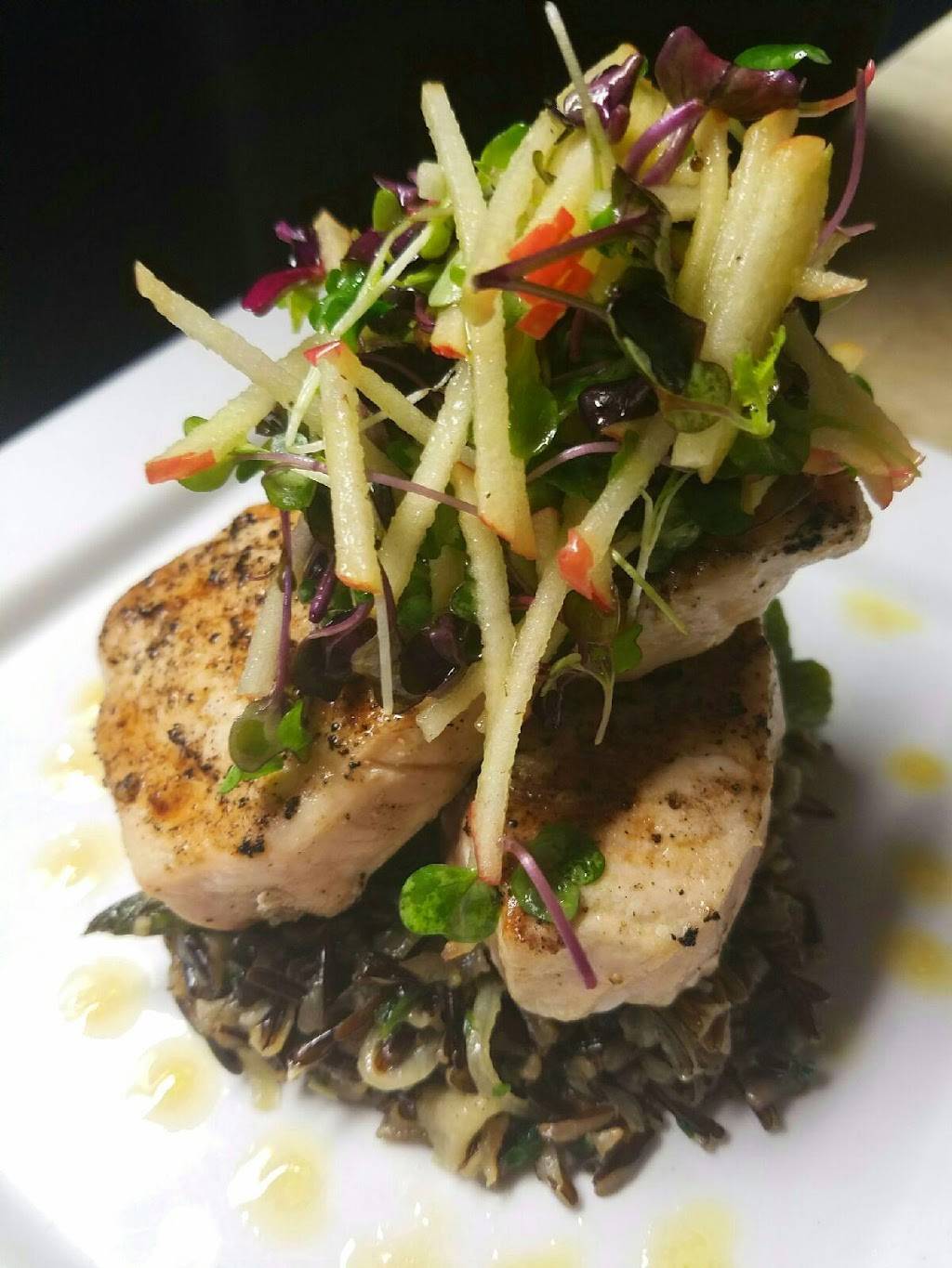 Lure Bistro | restaurant | 38040 3rd St, Willoughby, OH 44094, USA | 4409518862 OR +1 440-951-8862