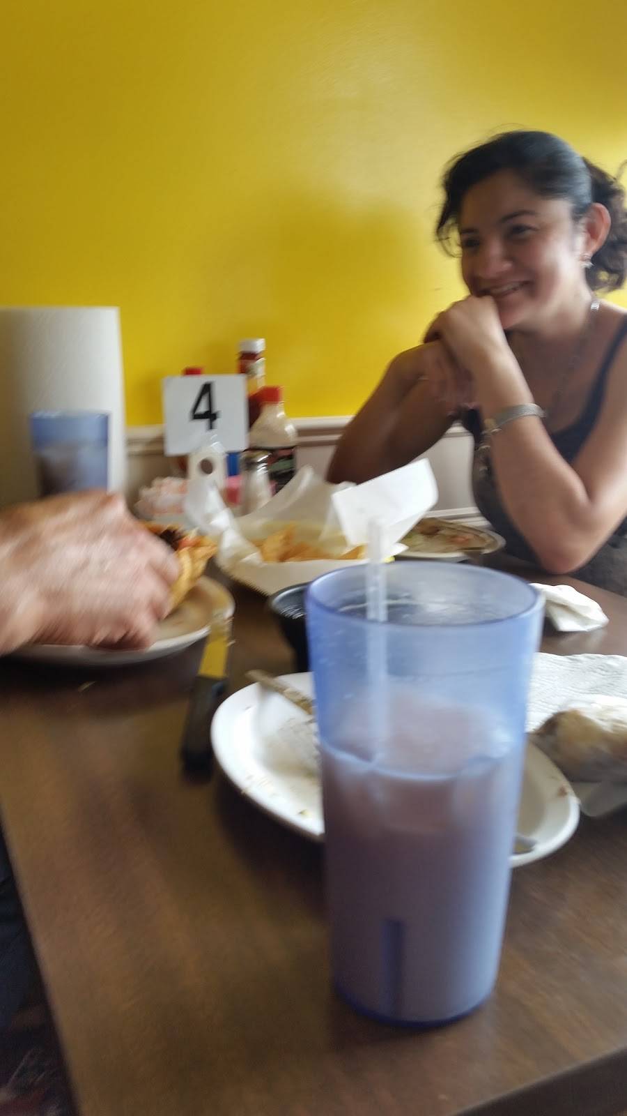 Pizza Inn | restaurant | 11003 Antoine Dr Ste E, Houston, TX 77086, USA | 2815868299 OR +1 281-586-8299