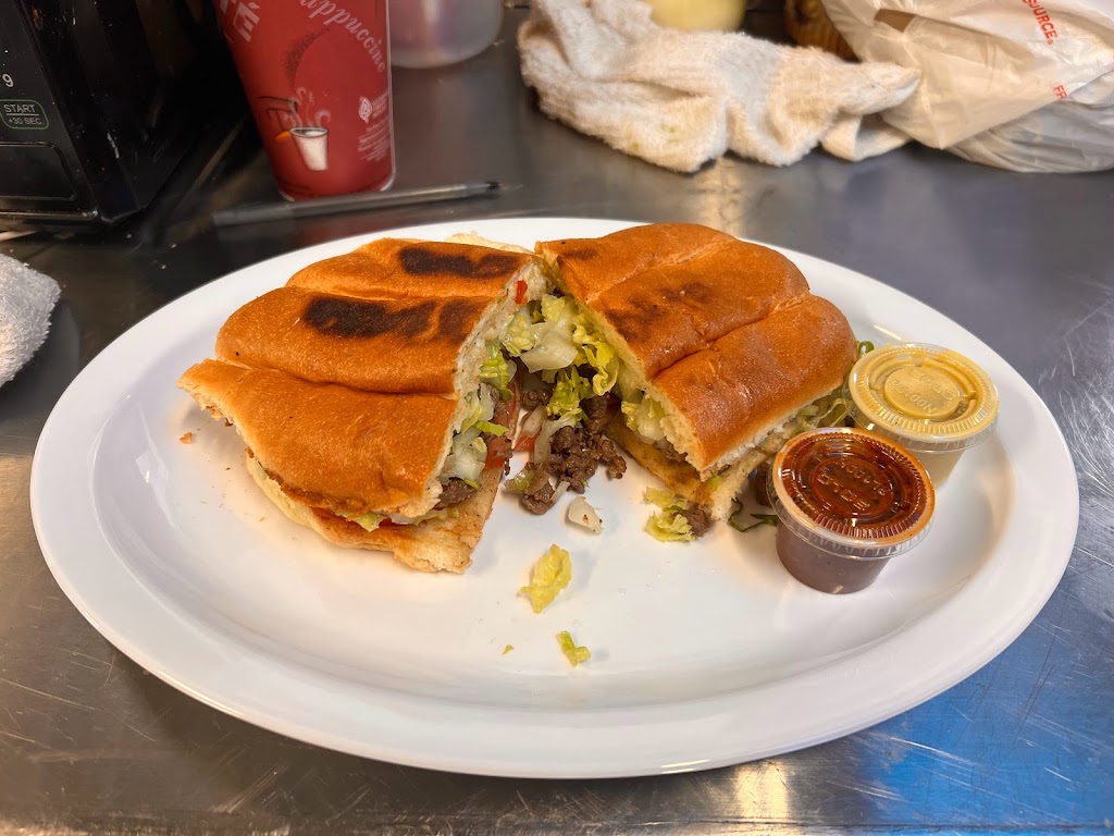 La perla taco truck | restaurant | 8235 S Hosmer St, Tacoma, WA 98408, USA | 2066886727 OR +1 206-688-6727