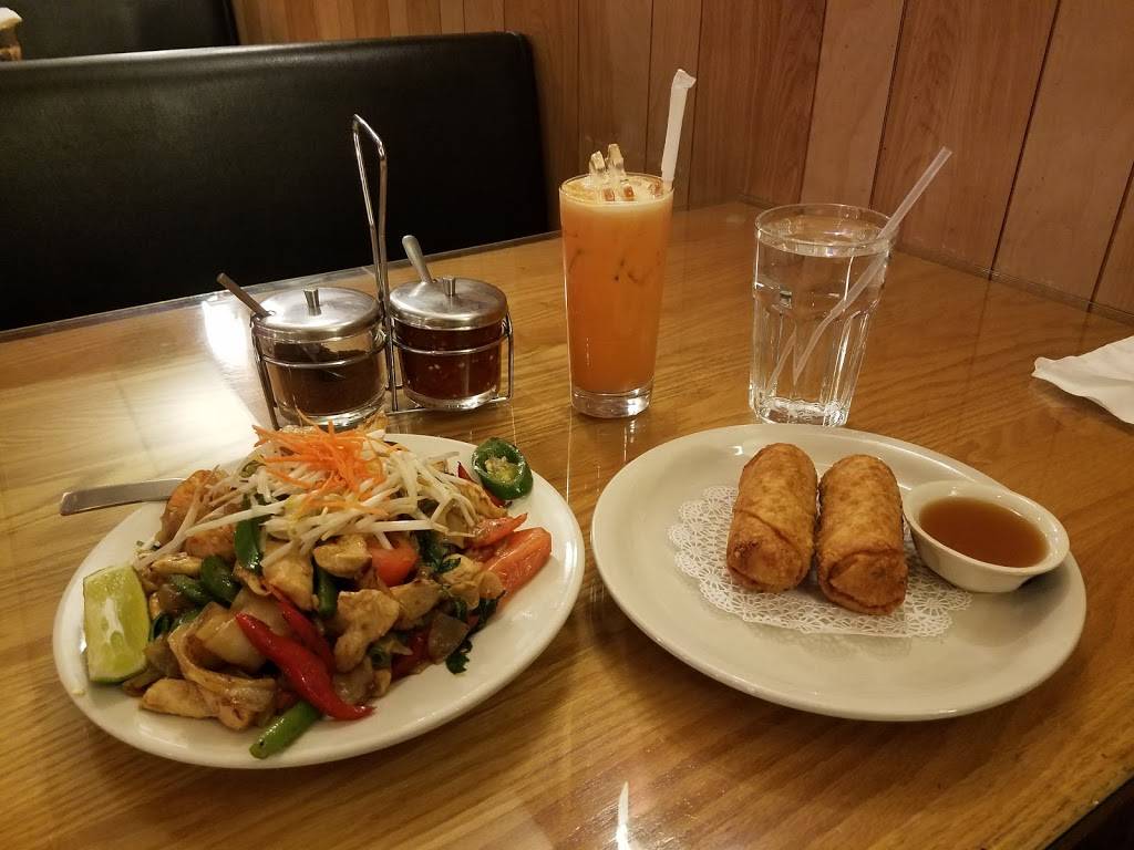 Siam Pasta | restaurant | 7416 N Western Ave, Chicago, IL 60645, USA | 7732740579 OR +1 773-274-0579