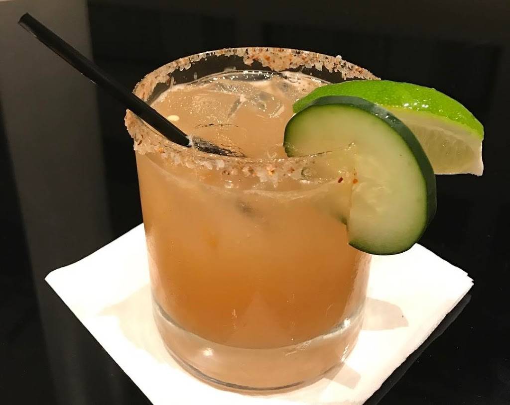 Asado Urban Grill | restaurant | 3233 Northwest Loop 410, San Antonio, TX 78213, USA | 2103773900 OR +1 210-377-3900