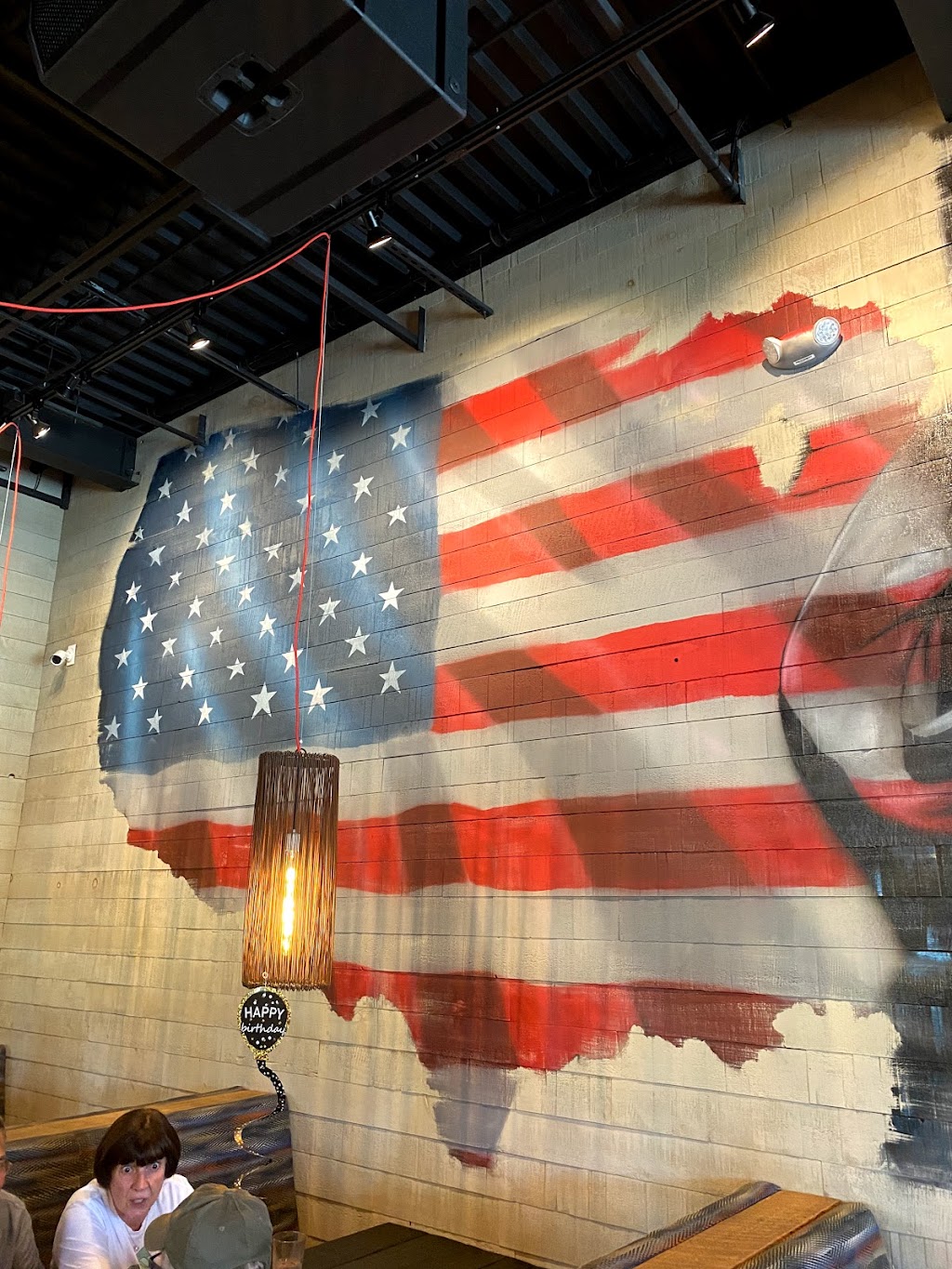 American Icon Brewery Kitchen & Taproom | restaurant | 911 NE 4th Ave, Fort Lauderdale, FL 33304, USA | 9545004266 OR +1 954-500-4266