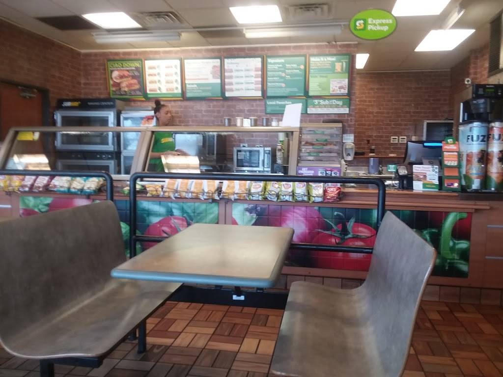 Subway Restaurants | restaurant | 1155 S Havana Ste 67 Market Square Shopping, E Center Dr, Aurora, CO 80012, USA | 3033690050 OR +1 303-369-0050